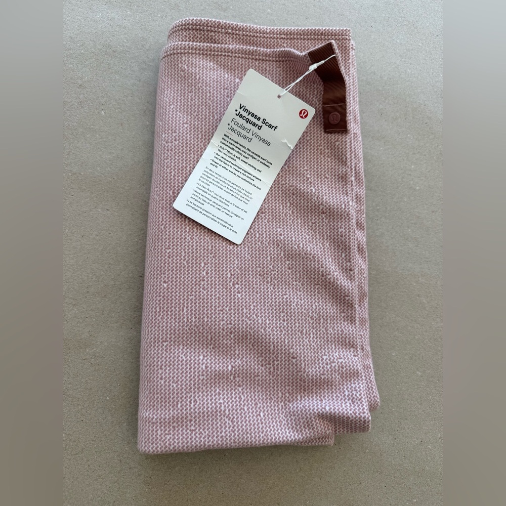 Lululemon Vinyasa Scarf - Dusty Pink —Size OS — NWT - Picture 3 of 9